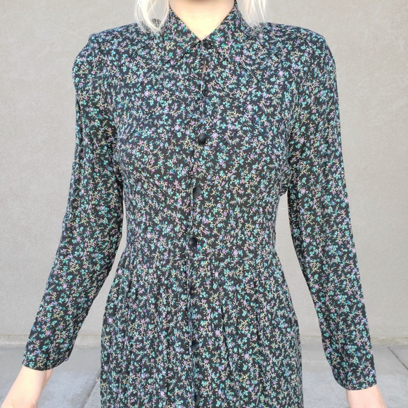 80's Vintage Goth Prairie Calico Maxi Dress - Picture 13 of 16